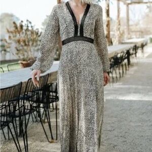 NWOT!! Baltic Born Black and White Patterned Long Sleeve Dress